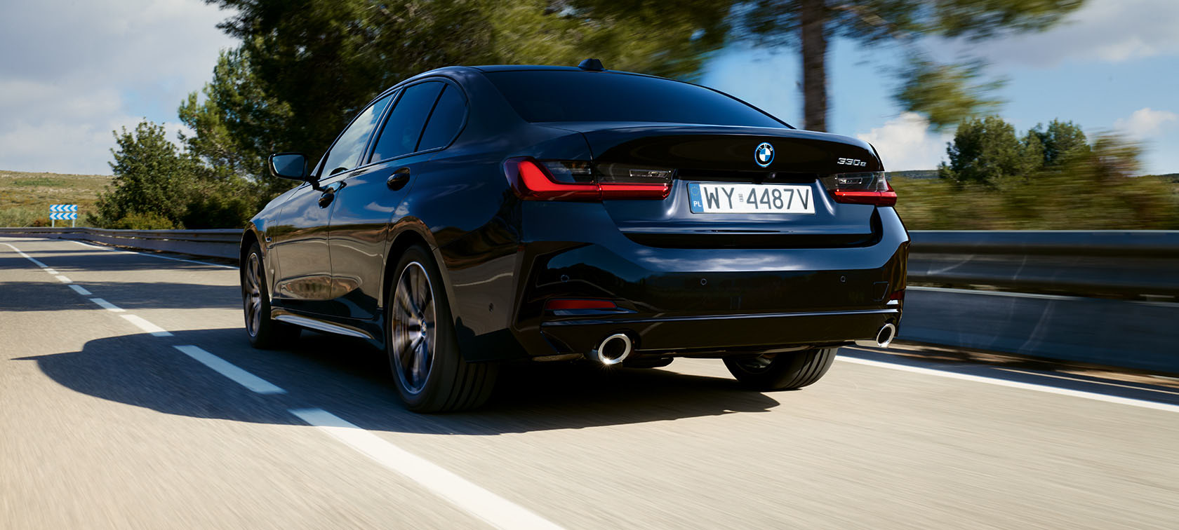 WYGLĄD NOWEGO BMW SERII 3 TOURING.